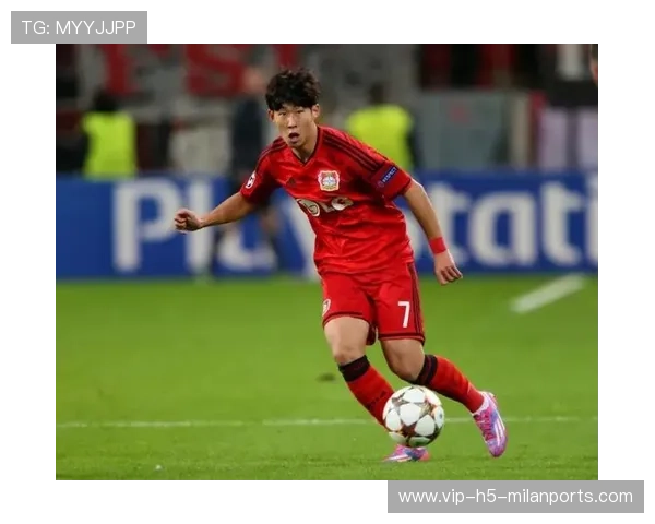 孙兴慜连续闪避制造射门通道，热刺前场高效无比