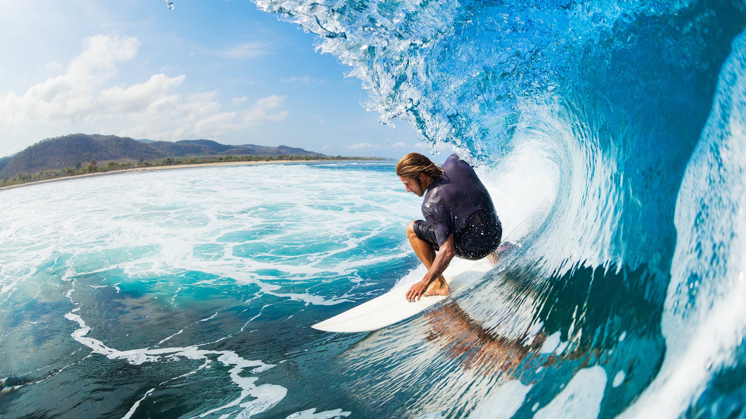 “费尔南多·比亚尔巴的技术突破,使美洲狮队成为全球橄榄球的新力量”